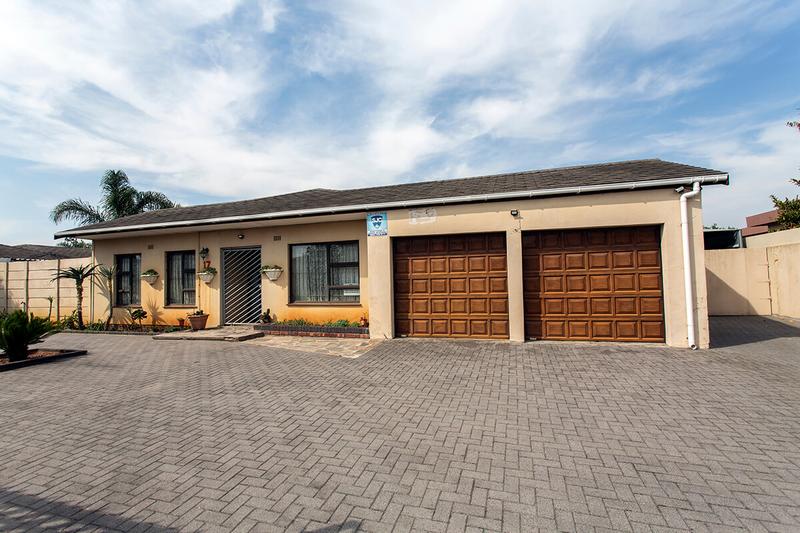 3 Bedroom Property for Sale in Brandwag Western Cape